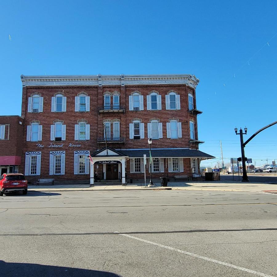 Historic Island House Condohotel-Suite3303 Or Corner3306, Port Clinton Exterior photo